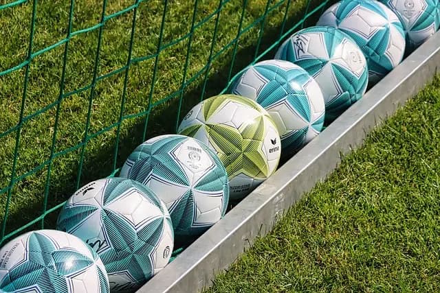 Comment optimiser la gestion des stocks dans la distribution sportive
