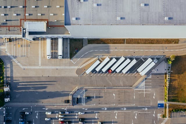 5 Étapes Pour Établir une Stratégie de Distribution Sportive Efficace